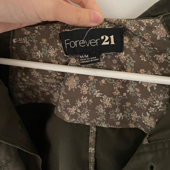 Forever 21 Green Anorak Jacket - Picture 2 of 3